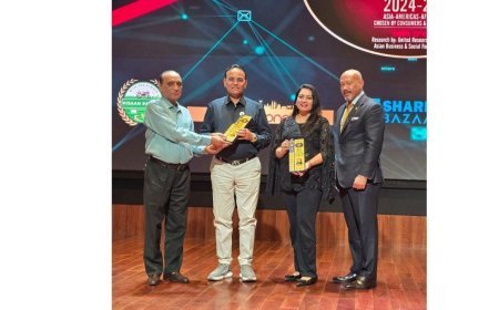 Renowned Astrologers Dr. Prem Kumar Sharma and Manisha Koushik Honoured at Bharat Mandapam