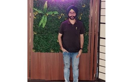 Chet Kamal Parkash on Diwali: “The Festival That Teaches Us to Light Up from Within”