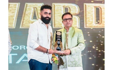 Bharat Ka Burrah Awarded as the Best Beverage Drink of the Year by your favourite Shark Ashneer Grover in New Delhi
