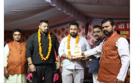 Sandeep Khasa Honoured by Pravasi Jan Kalyan Sangh at 17th Vishal Chhath Puja Samaroh in Gurgaon
