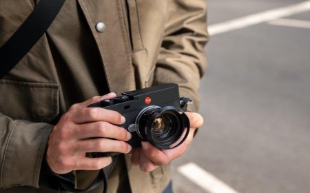 Next Milestone for the Leica M-System Leica M EV1 – the first M-Camera with an integrated electronic viewfinder