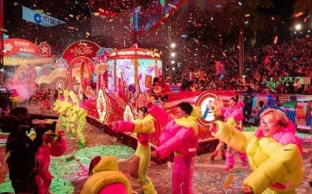 Hong Kong Invites the World to Celebrate the Year of the Horse with a Spectacular Lunar New Year Night Parade