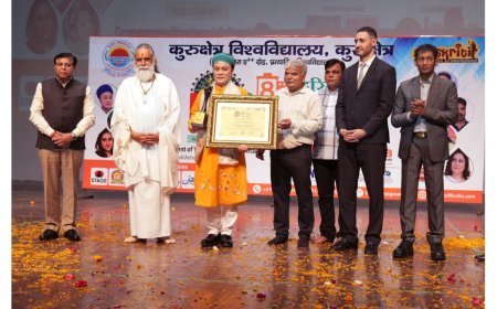  “Vuon Tinh Yeu – Prem Ki Surdhara” Wins Best International Film Award